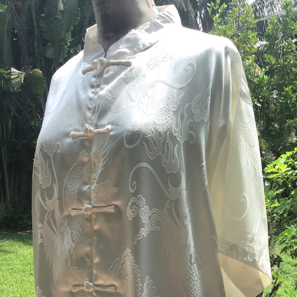 Chinese blouse with pockets